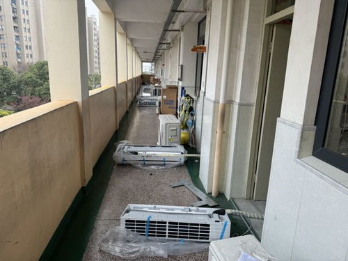 610台 普陀12所学校教室,全部装空调